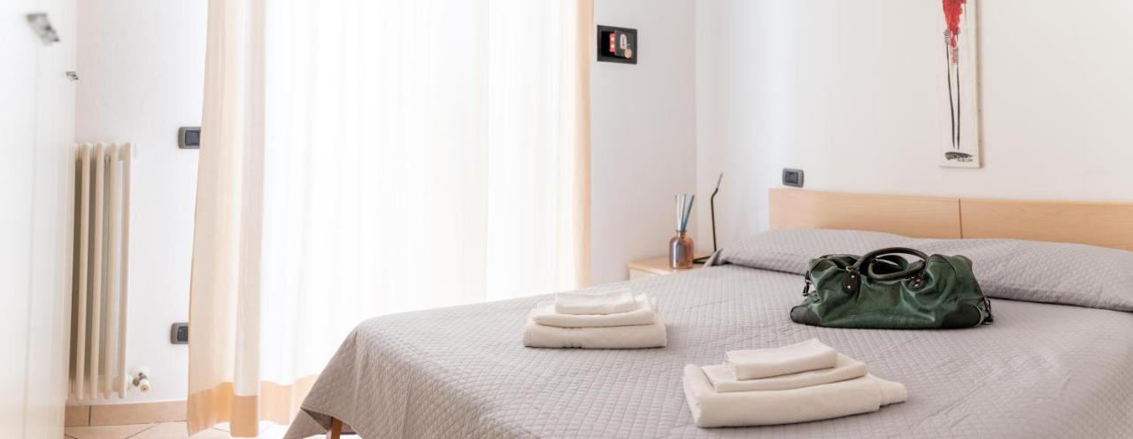 Residence L'Appartamento 里米尼 外观 照片