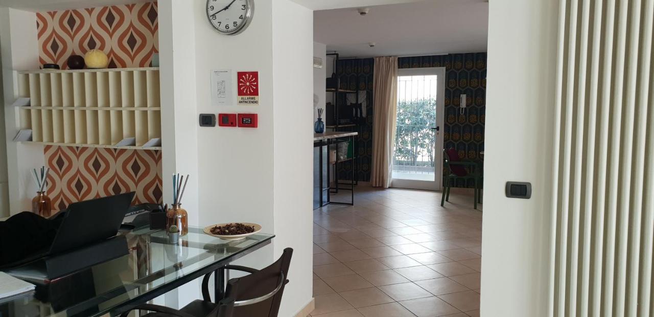 Residence L'Appartamento 里米尼 外观 照片